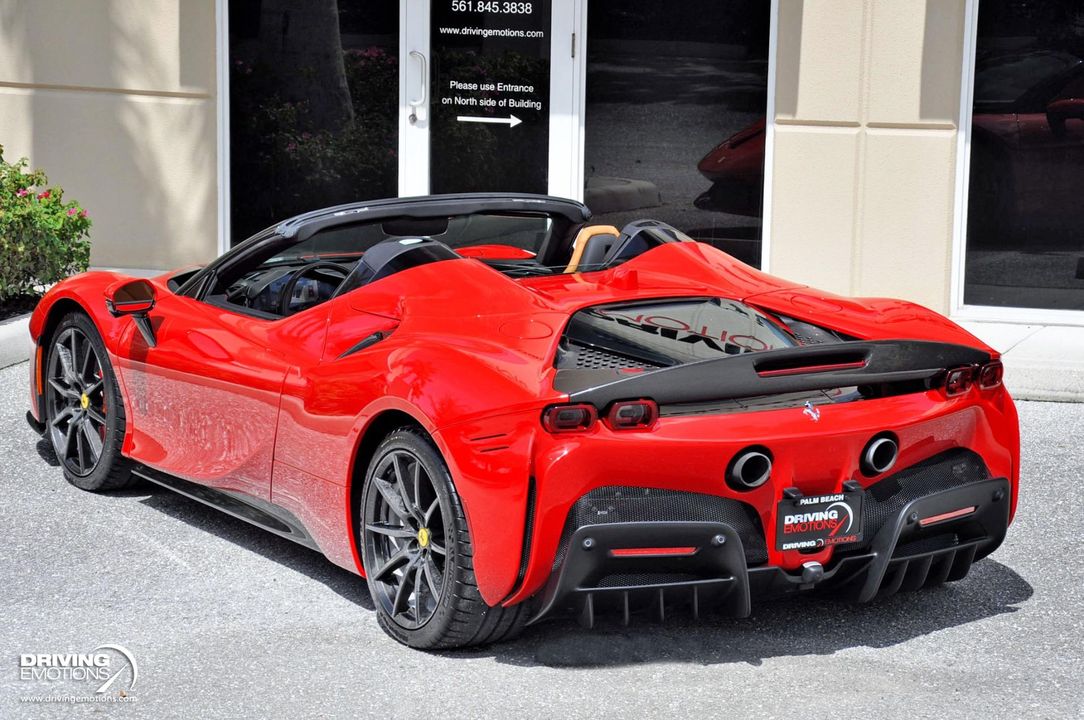 2023 Ferrari SF90 Spider