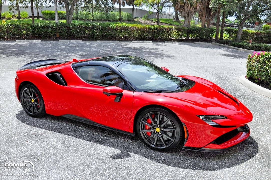 2023 Ferrari SF90 Spider