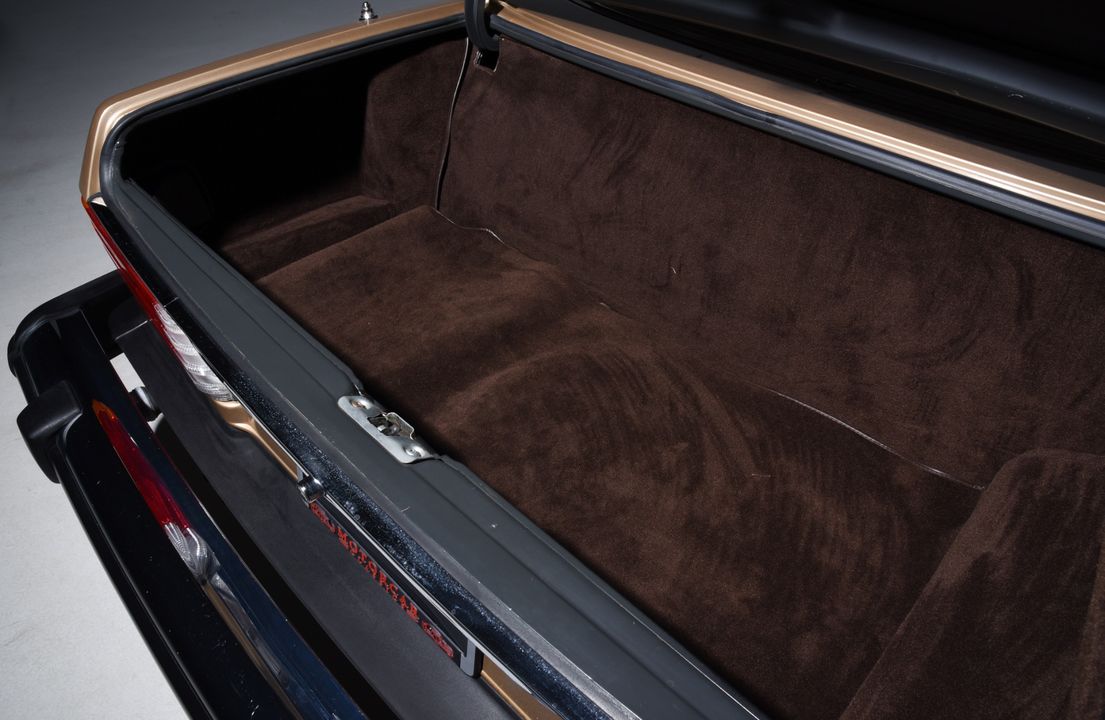 1983 Mercedes-Benz 380-Class