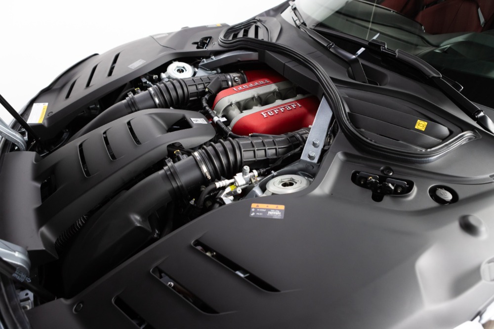 2025 Ferrari Purosangue