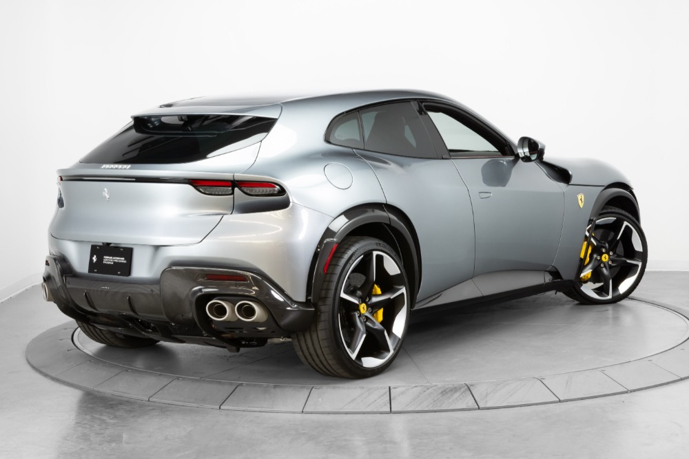 2025 Ferrari Purosangue