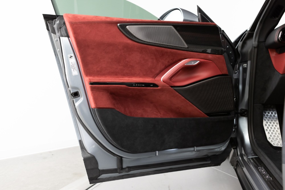 2025 Ferrari Purosangue