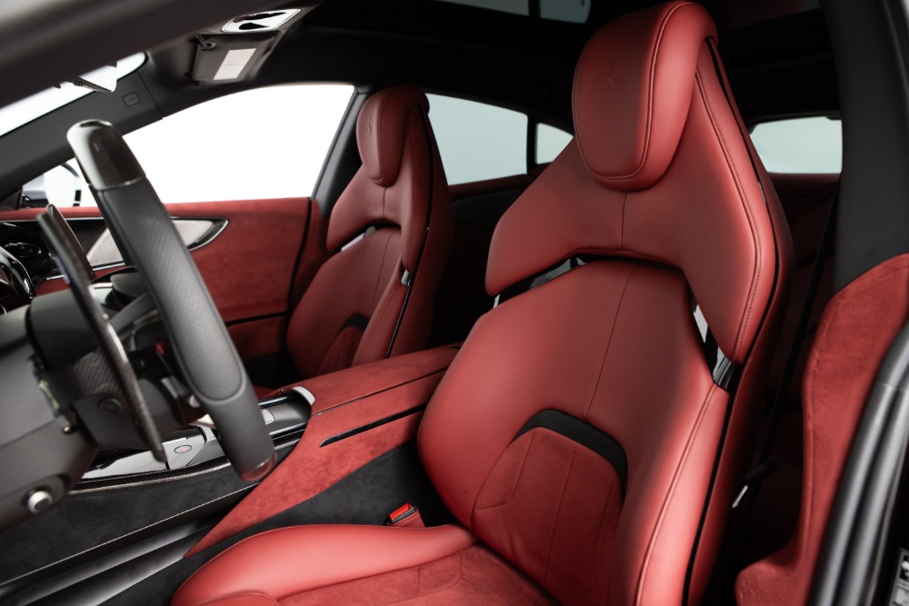 2025 Ferrari Purosangue