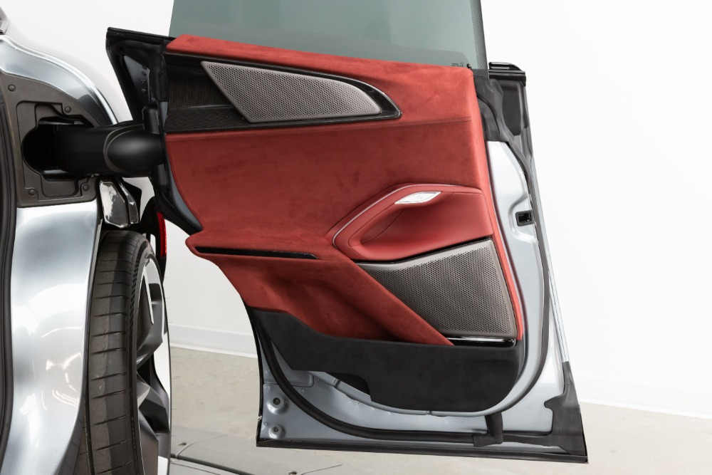 2025 Ferrari Purosangue