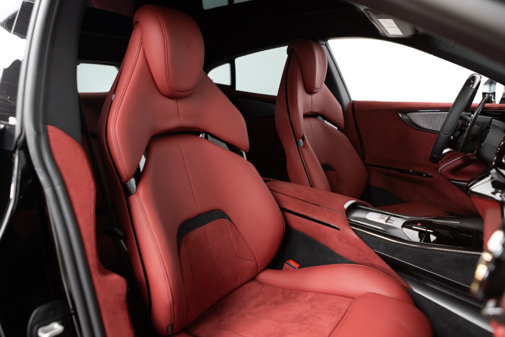 2025 Ferrari Purosangue