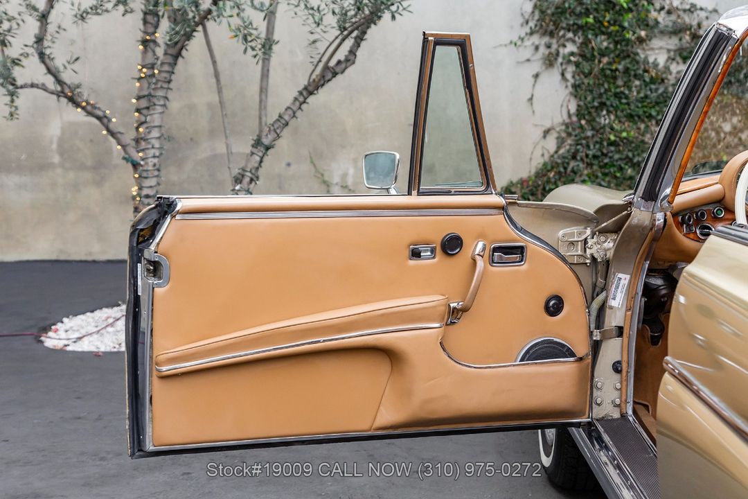 1970 Mercedes-Benz 280SE 3.5