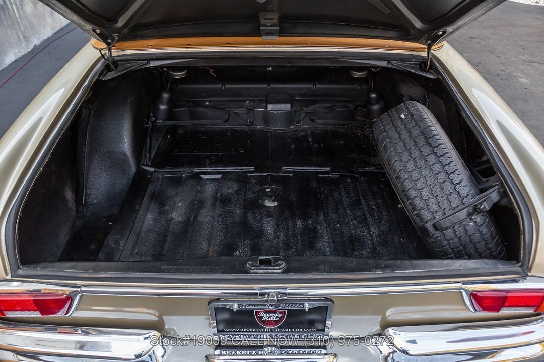 1970 Mercedes-Benz 280SE 3.5