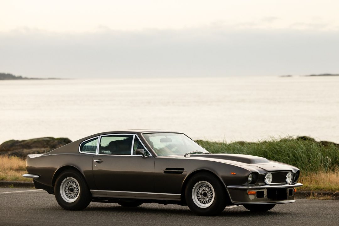 1978 Aston Martin V8 Vantage Coupe (Rare Molded Flip Tail 1 of 26 LHD)