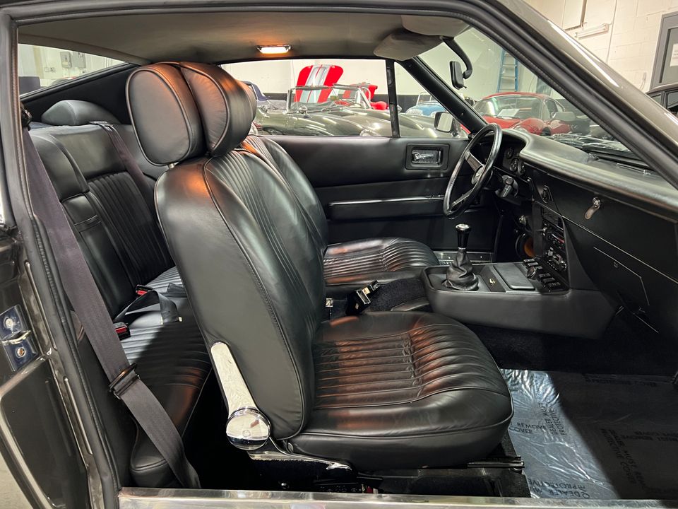 1978 Aston Martin V8 Vantage Coupe (Rare Molded Flip Tail 1 of 26 LHD)