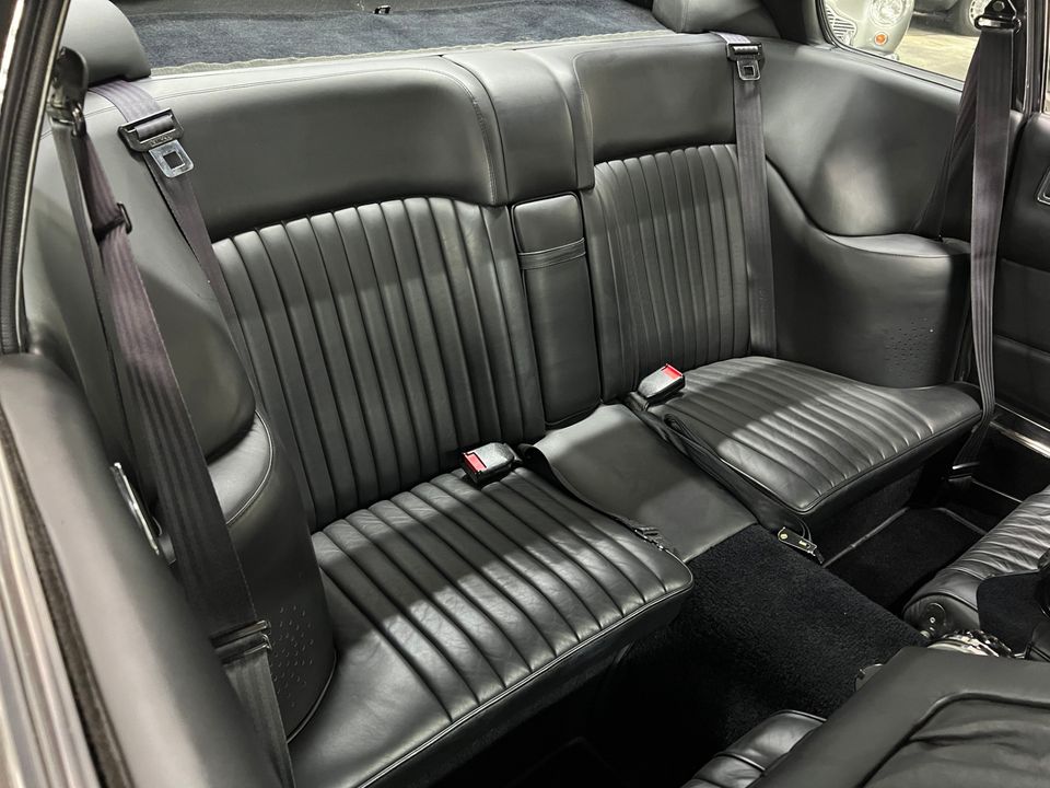 1978 Aston Martin V8 Vantage Coupe (Rare Molded Flip Tail 1 of 26 LHD)