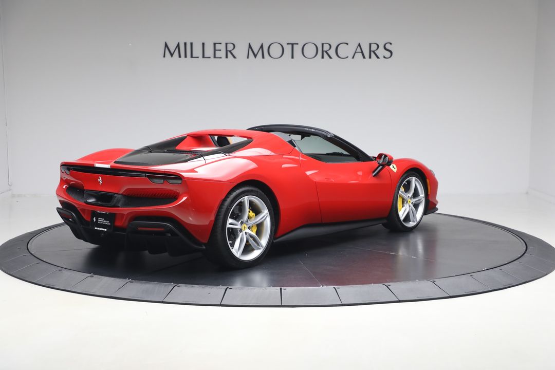 2025 Ferrari 296 GTS