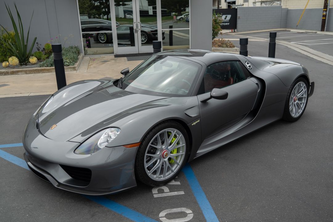 2015 Porsche 918 Spyder