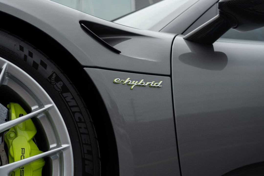 2015 Porsche 918 Spyder