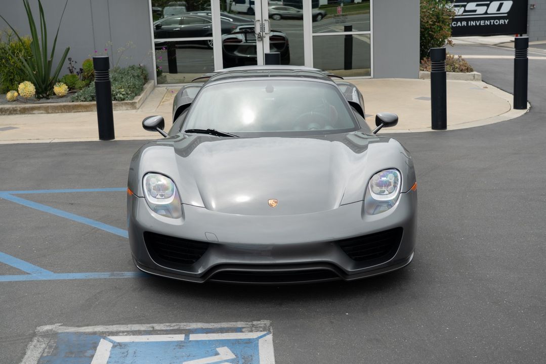 2015 Porsche 918 Spyder