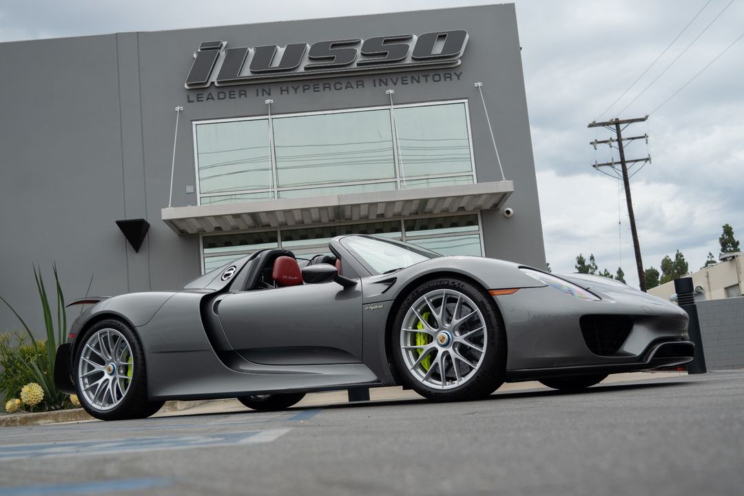 2015 Porsche 918 Spyder
