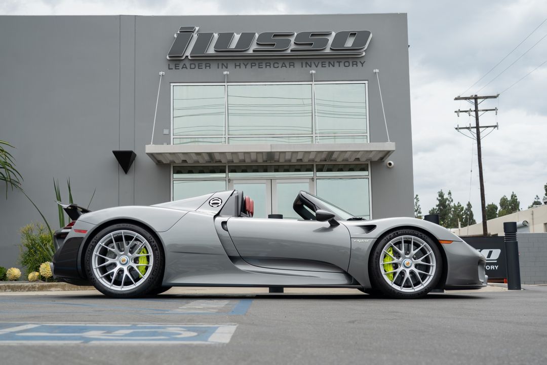 2015 Porsche 918 Spyder