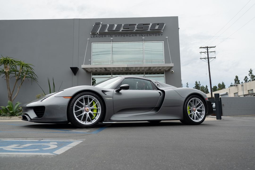 2015 Porsche 918 Spyder