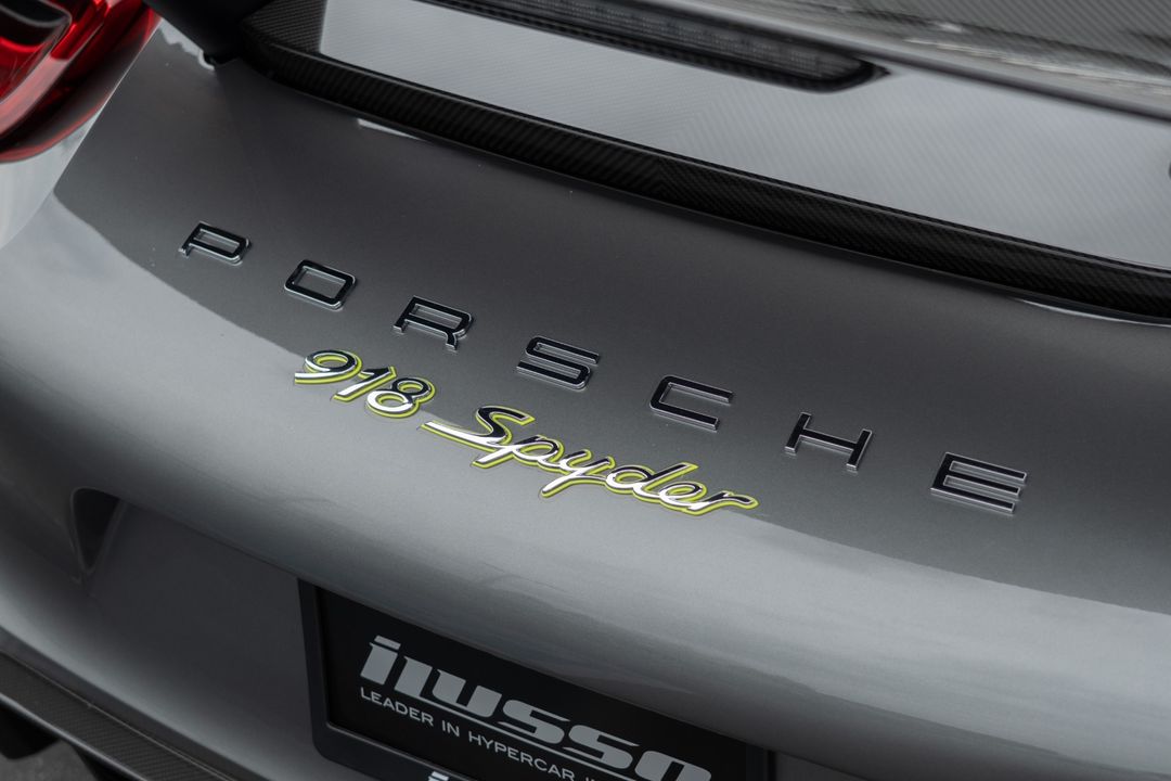 2015 Porsche 918 Spyder