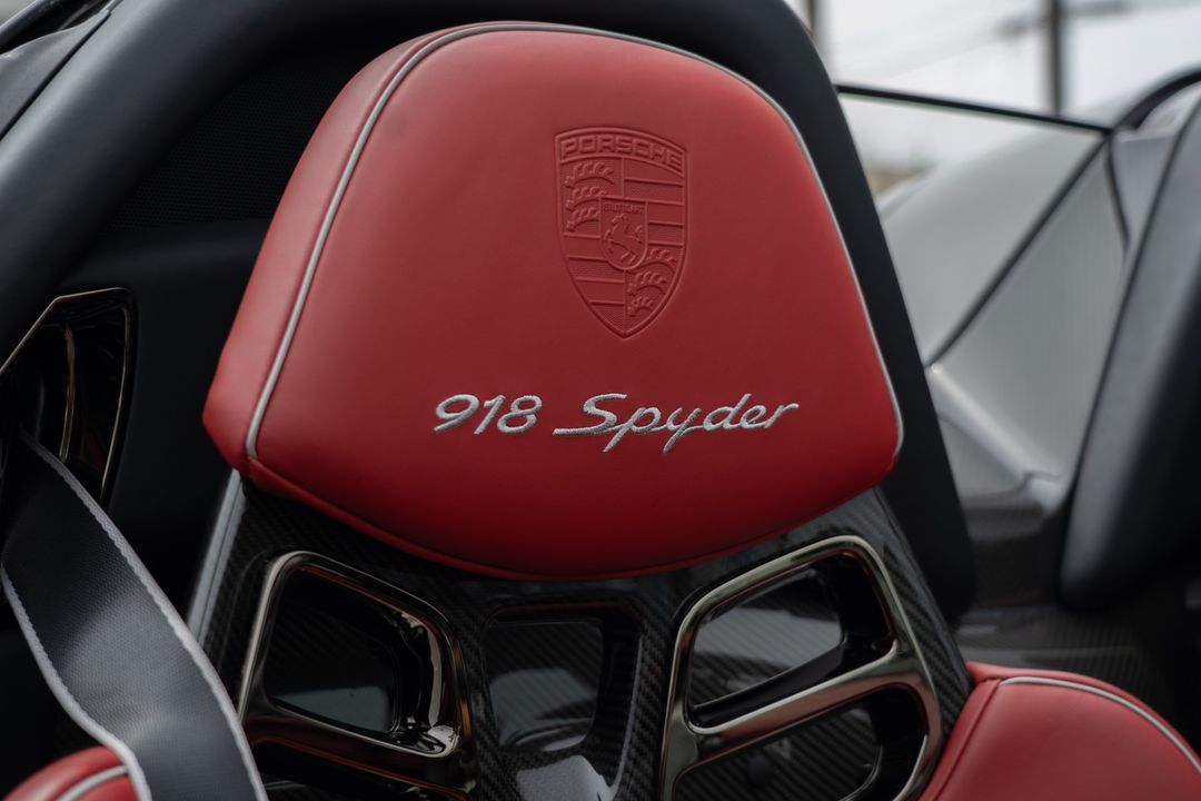 2015 Porsche 918 Spyder