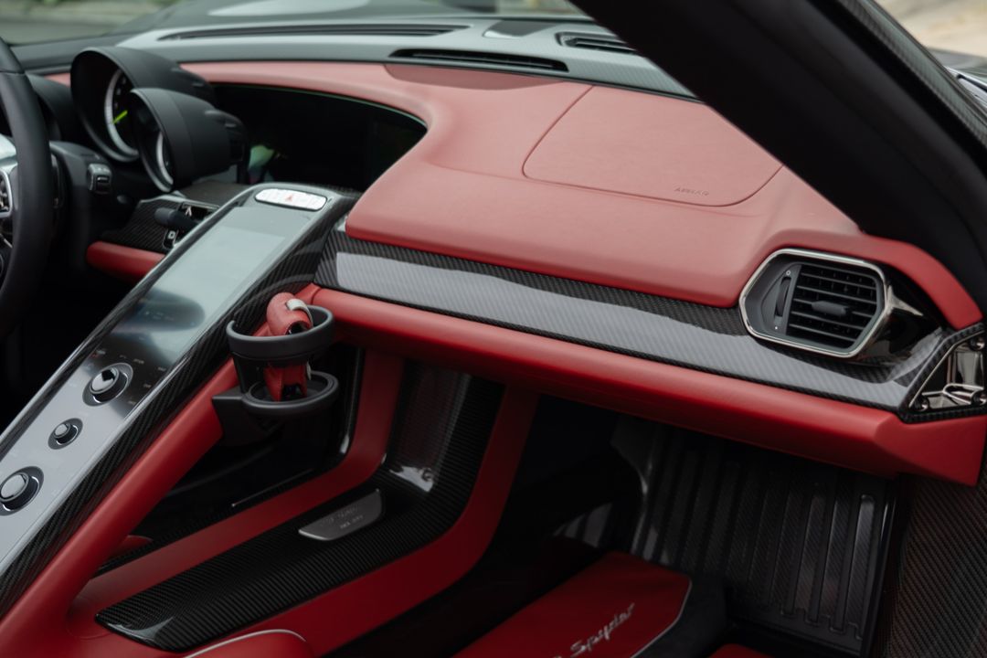 2015 Porsche 918 Spyder