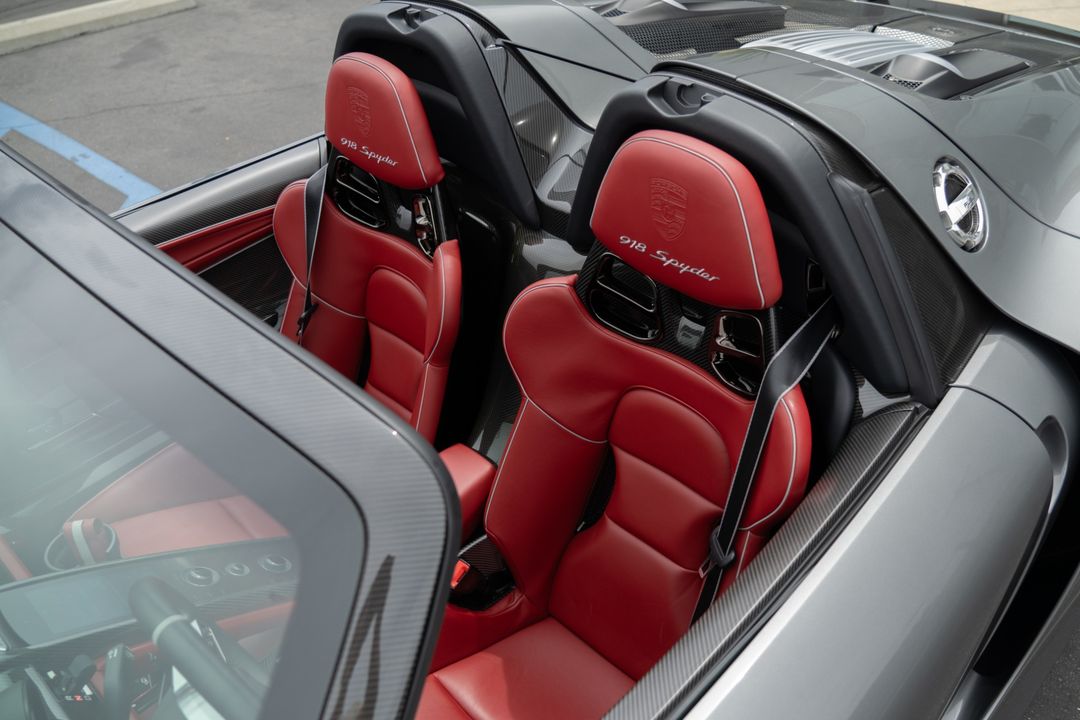 2015 Porsche 918 Spyder