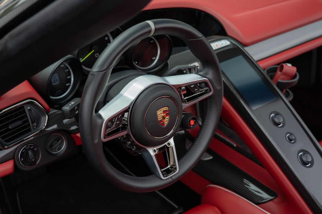 2015 Porsche 918 Spyder