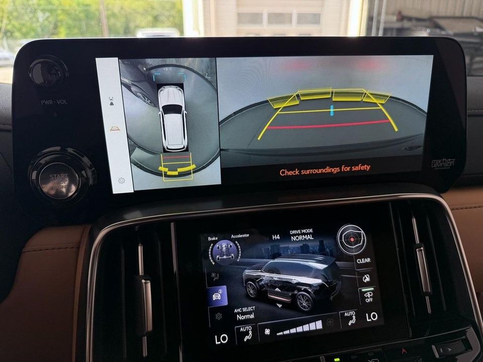 2025 Lexus LX