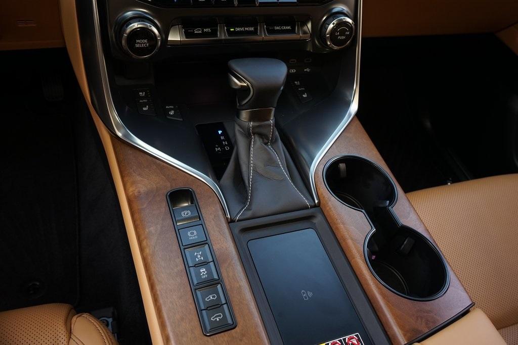 2025 Lexus LX