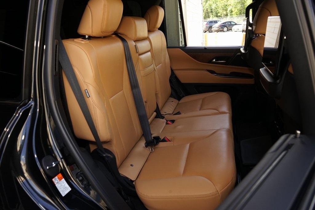 2025 Lexus LX