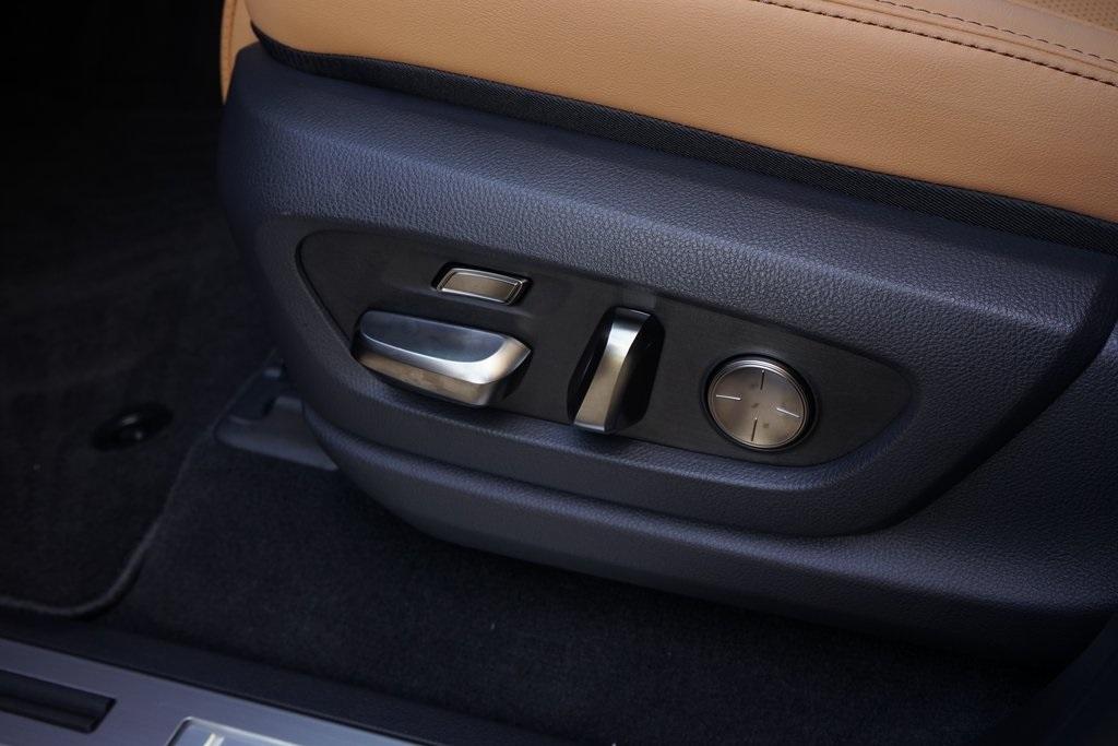 2025 Lexus LX