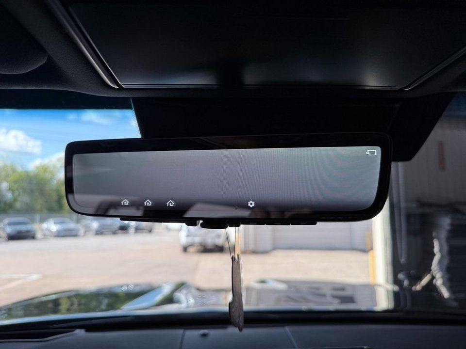 2025 Lexus LX