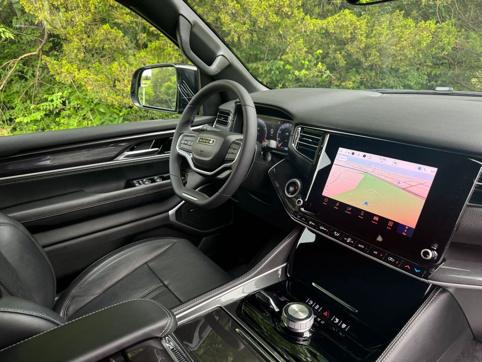 2024 Jeep Wagoneer