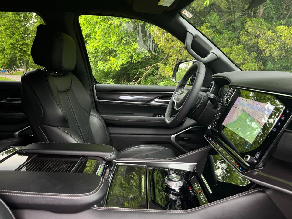 2024 Jeep Wagoneer