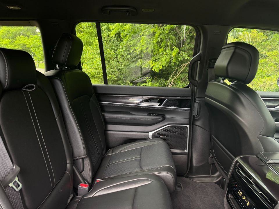 2024 Jeep Wagoneer
