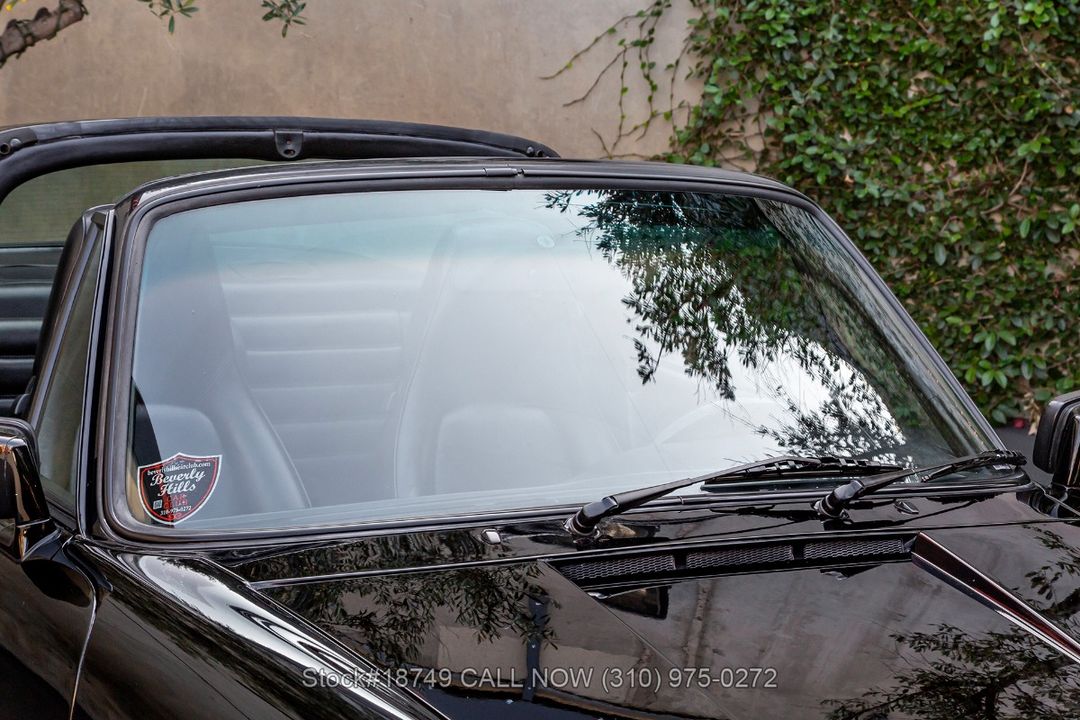 1987 Porsche Carrera