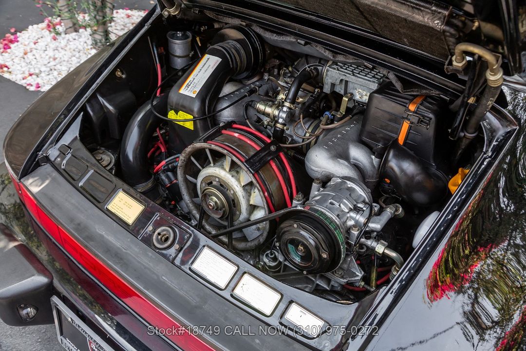 1987 Porsche Carrera