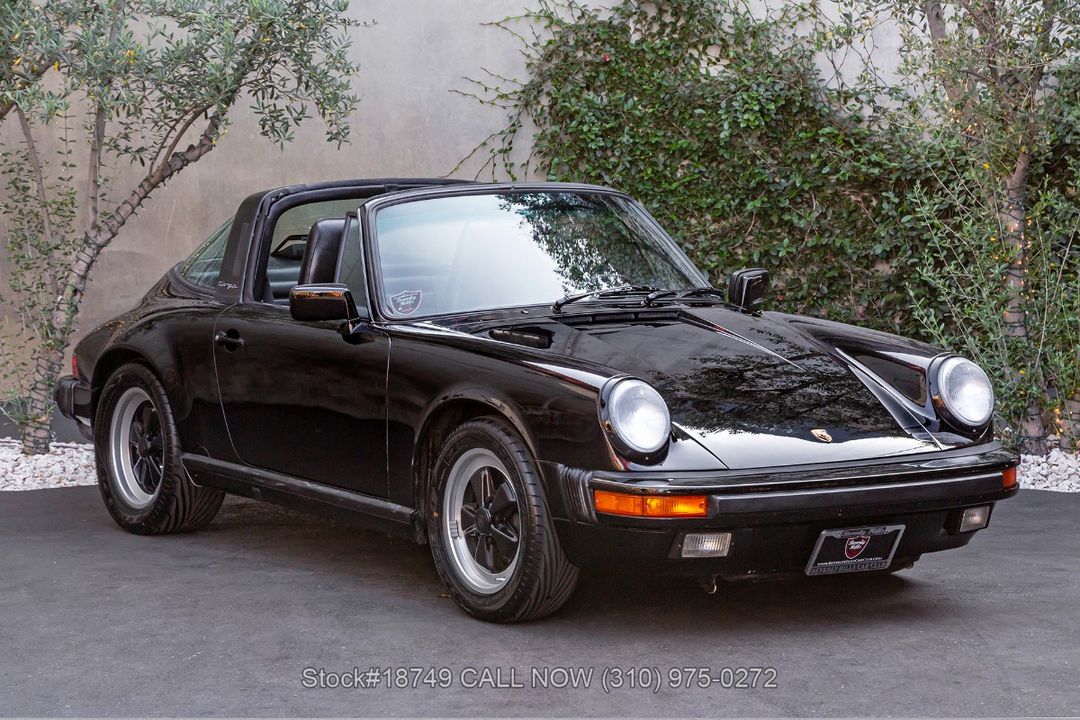1987 Porsche Carrera