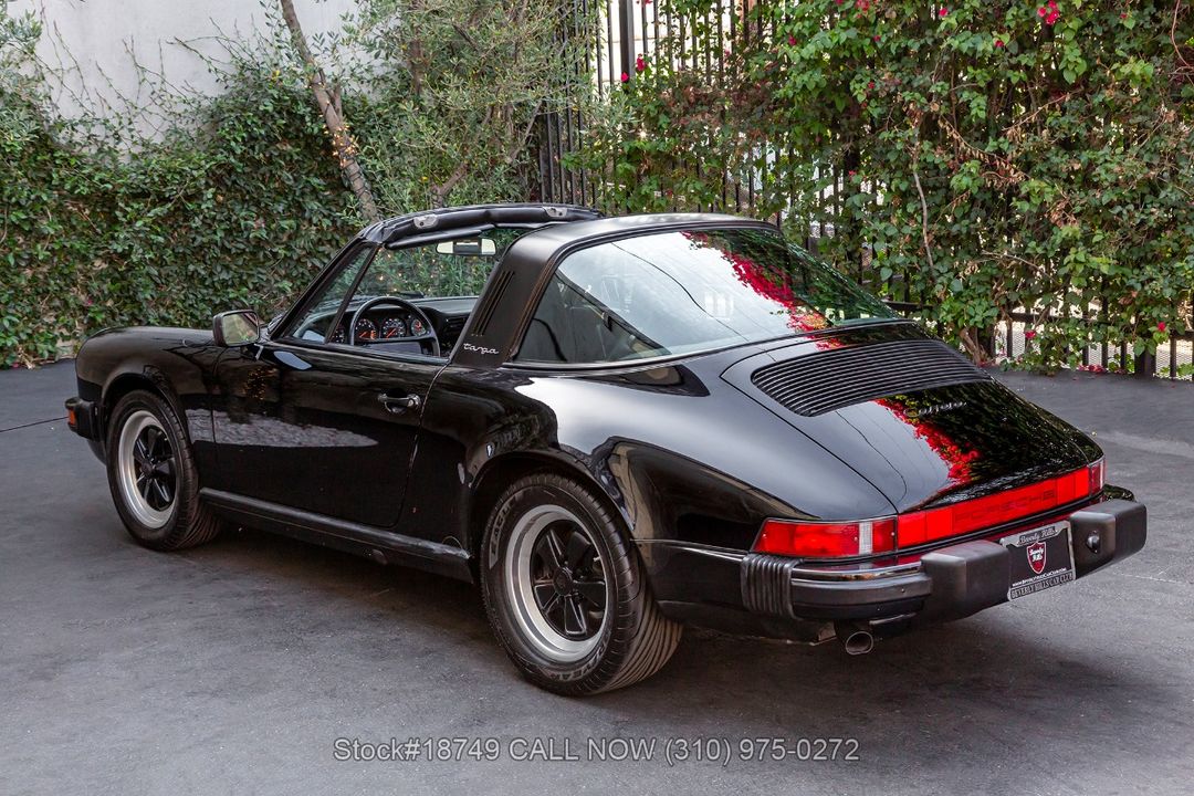 1987 Porsche Carrera