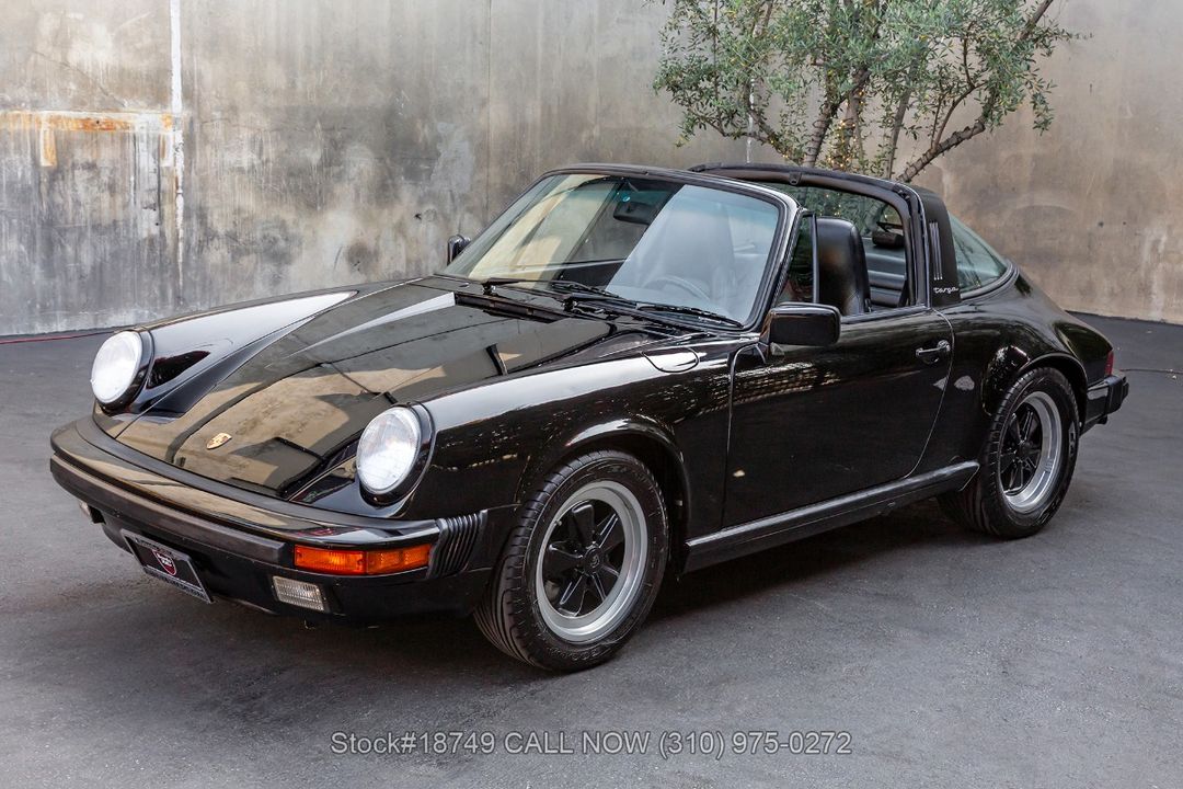 1987 Porsche Carrera