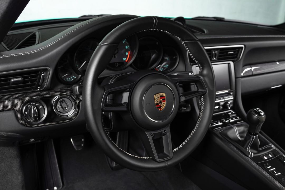 2016 Porsche 911