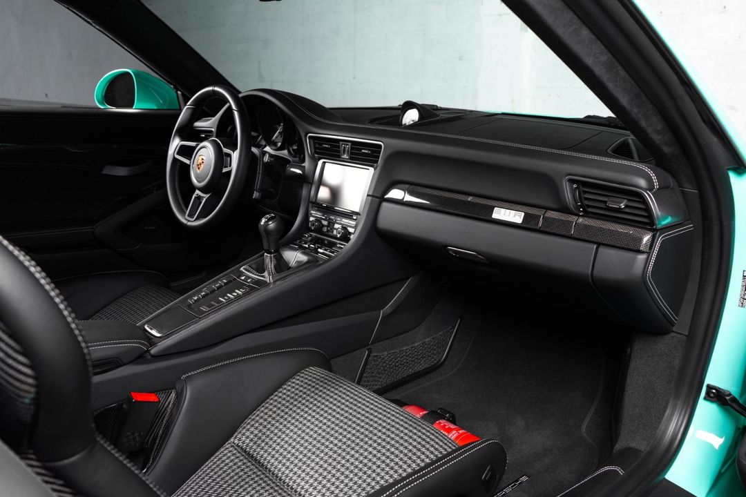 2016 Porsche 911