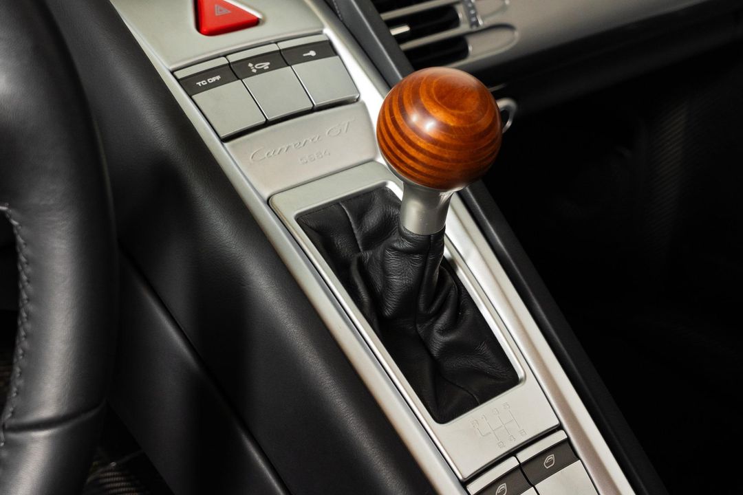 2004 Porsche Carrera GT