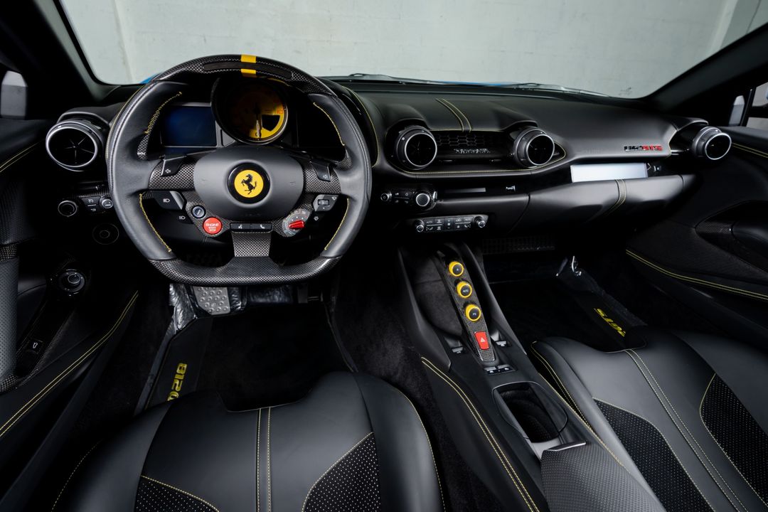 2022 Ferrari 812 GTS