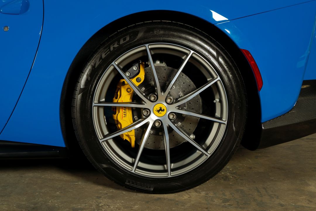 2022 Ferrari 812 GTS