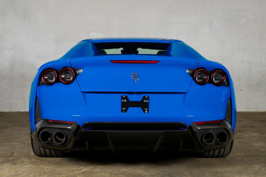 2022 Ferrari 812 GTS