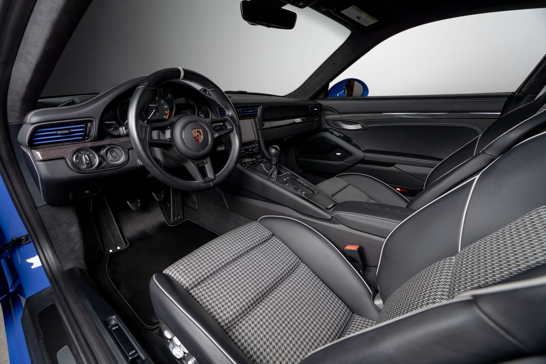 2016 Porsche 911