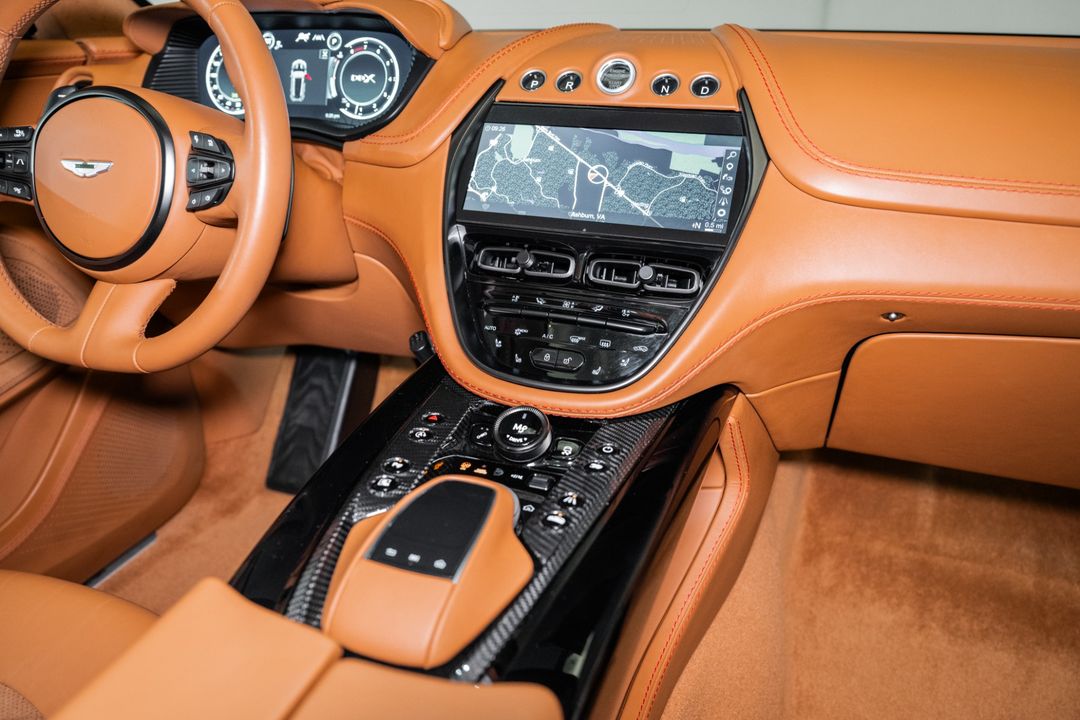 2023 Aston Martin DBX