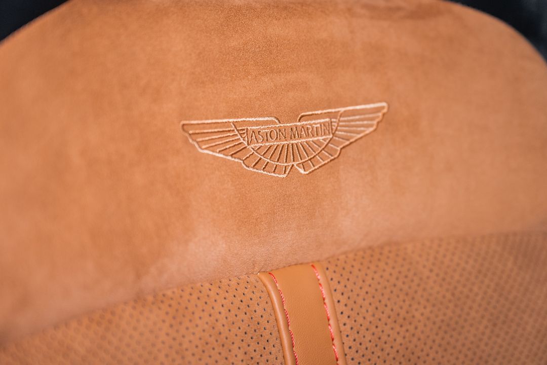 2023 Aston Martin DBX