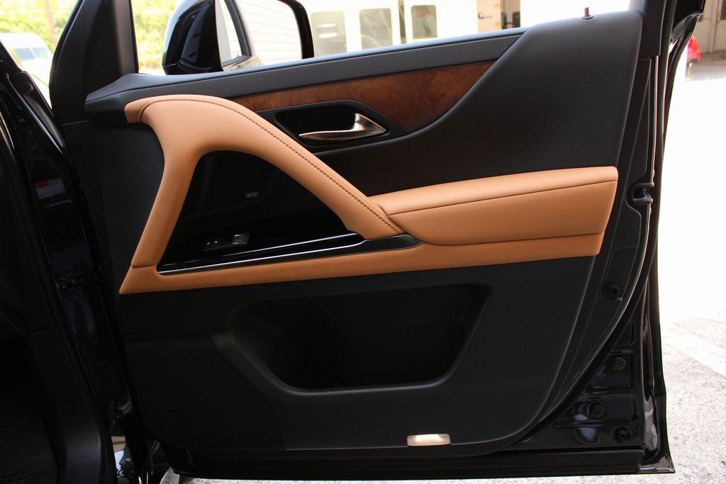 2025 Lexus LX 700H