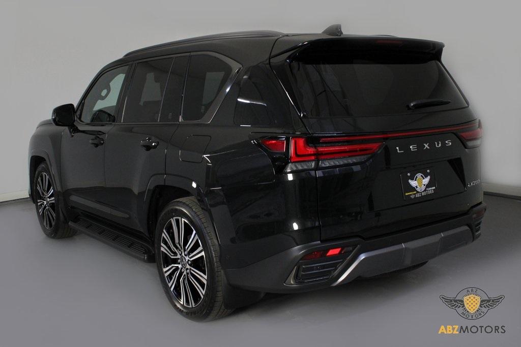 2025 Lexus LX 700H